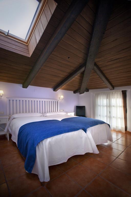 Country House Cortijo De La Fuente La Bobadilla Екстериор снимка