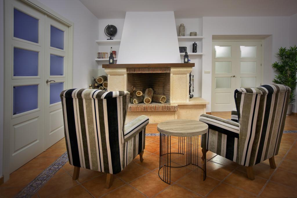 Country House Cortijo De La Fuente La Bobadilla Екстериор снимка